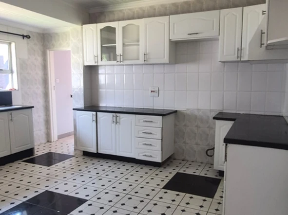4 Bedroom Cottage