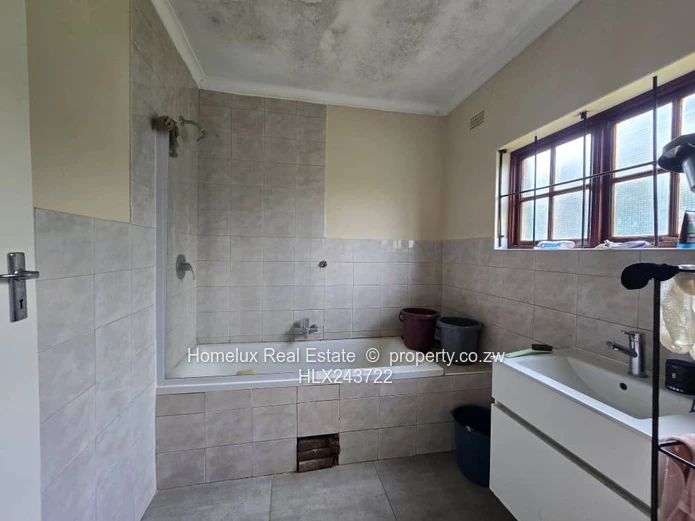 4 bedroom home set in Knowe, Norton