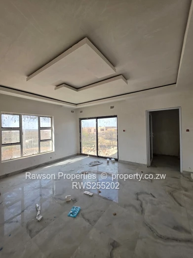 A must see house in Nyabira Penrose  (Sole Mandate)