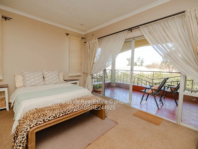 Immaculate House To Let In Helensvale