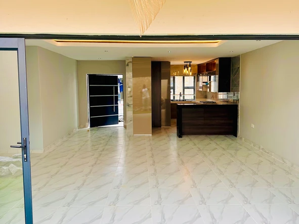 3 Bedroom Garden Flat