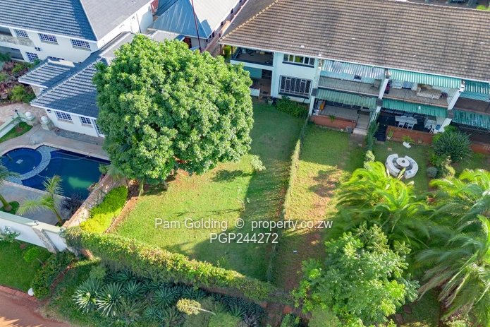 3 Bedroom Duplex Flat for Sale in Eastlea