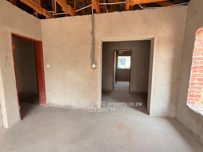 Spacious 4-Bed Unfinished Home on 400m² in Mabvazuva (Sole Mandate)