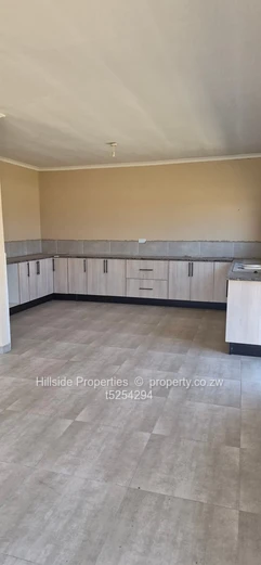 Waterfalls derbshaire 4 bed house in a gated community 