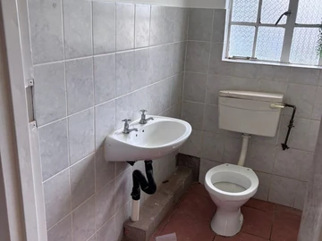 2 Bedroom Garden Flat