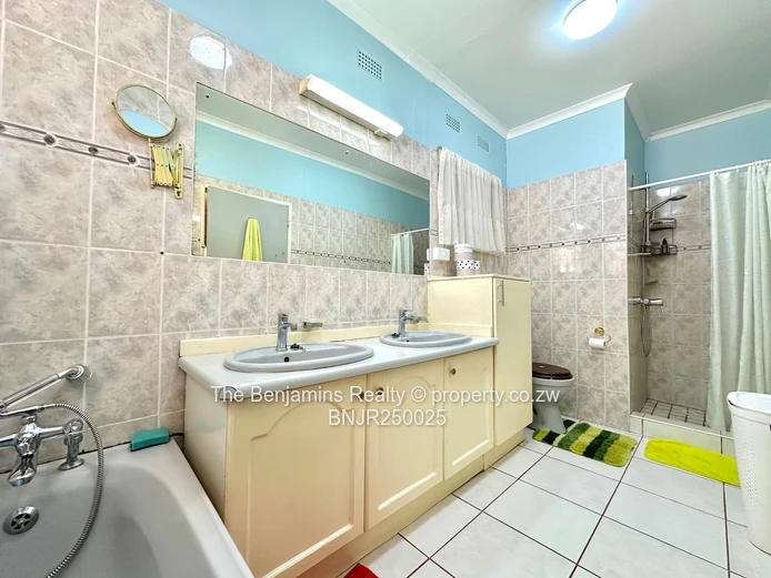 PRIME 4 Bedroom Home- Mount Pleasant 
