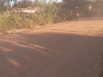 Commercial & Industrial Land