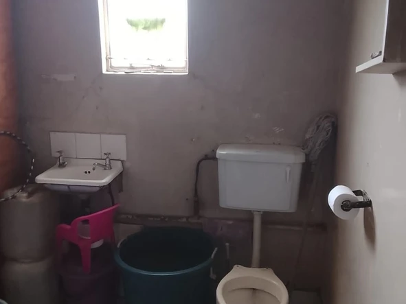 2 Bedroom Flat & Apartment