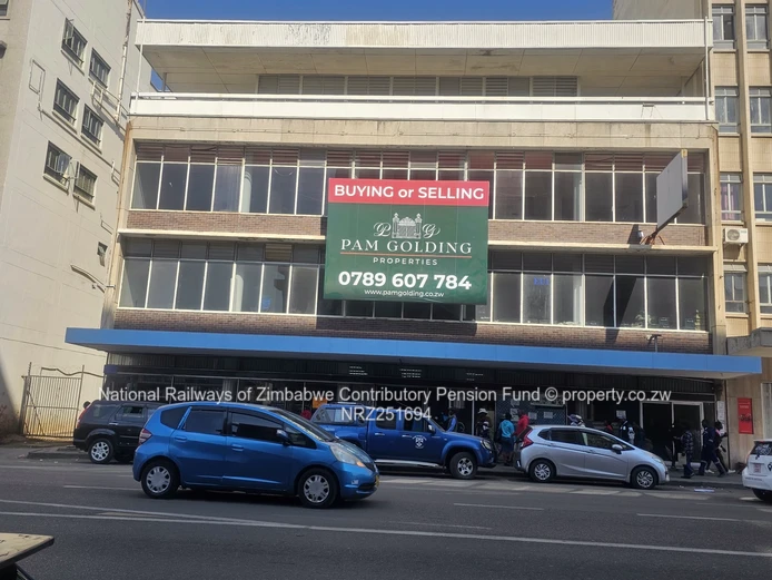 Bulawayo Central CBD Open/Office Space (Nineth in between J Moyo & J. Nkomo)