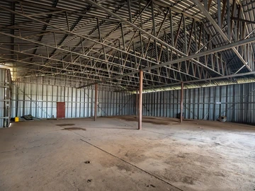 Warehouse & Factory