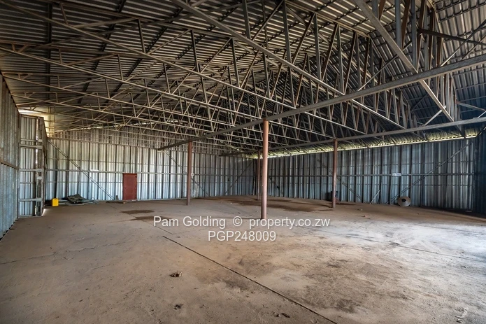 LARGE Industrial/Warehousing - Ardbennie