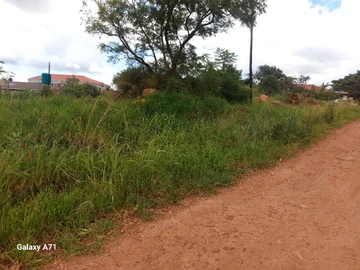 Stands & Residential Land