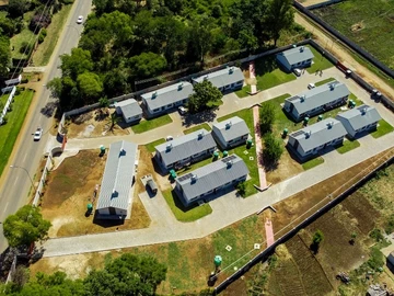 3 Bedroom Flat & Apartment