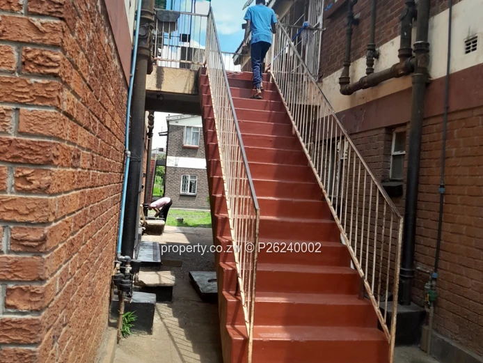 A 2 bedroomed flat to let in Mufakose , Harare