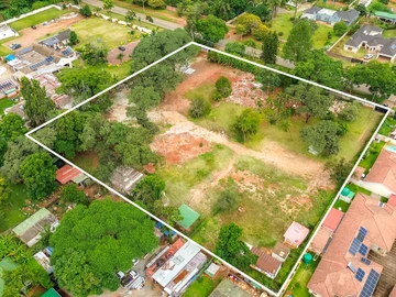 Stands & Residential Land