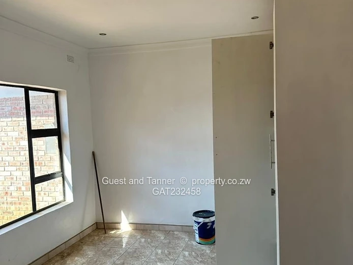 Luxury 5-Bedroom Home for Sale in Selbourne Park – Prime Location Near Bulawayo