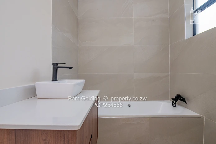 Newly Built 5-Bedroom Home In Mount Pleasant Heights