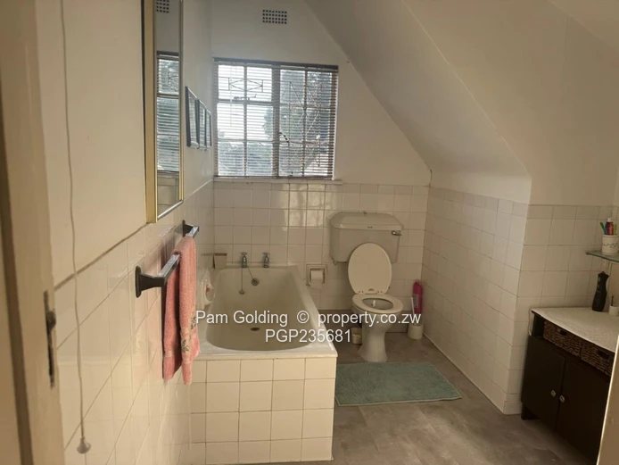 Elegant Brick Under Tile Home On 8000sqm