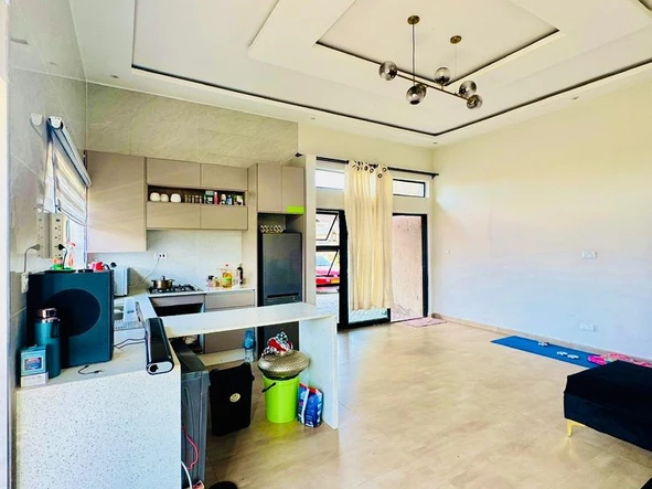 6 Bedroom Garden Flat