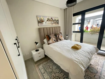 3 Bedroom Flat & Apartment