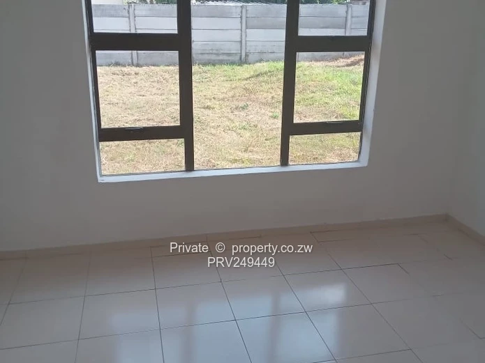 3-Bed House for immediate occupation