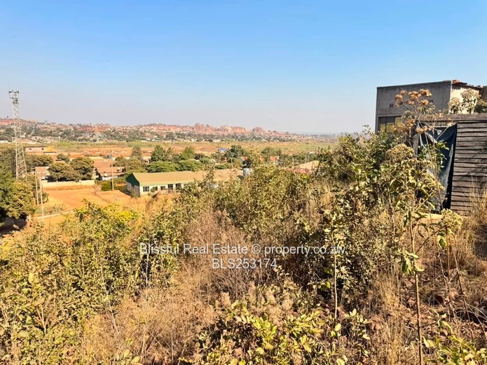 460 sqm for sale in kambuzuma section 4