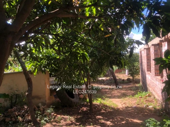 Prime Location: Crowhill Cleverhill Property with Title Deed