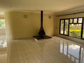 3 Bedroom Garden Flat