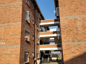 A Two bedroomed flat for Sale at Waneka Flats ,Ardbennie, Harare