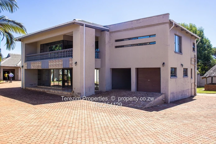 Gletwin Shawasha House For Sale