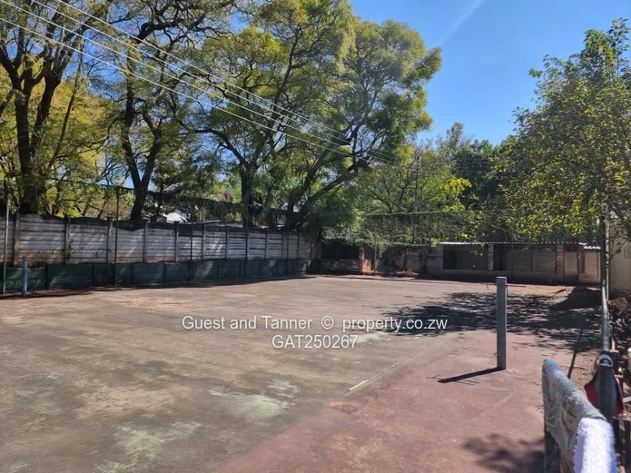 Luxury 4-Bedroom Family Estate on 1 Acre with Tennis Court & Pool | Hillside, Bulawayo