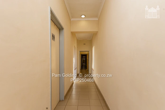 Prime Commercial Real Estate in Avondale – 3,400m²