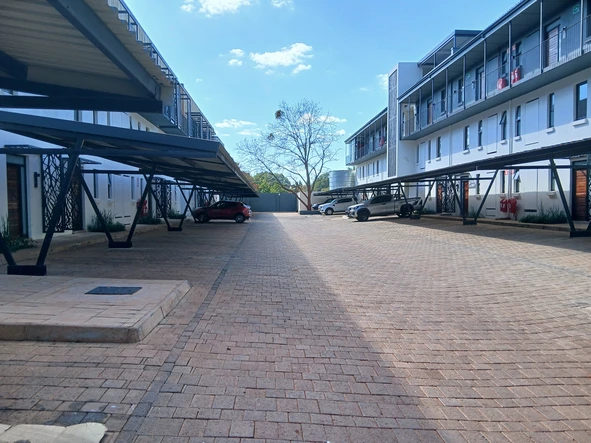 3 Bedroom Garden Flat