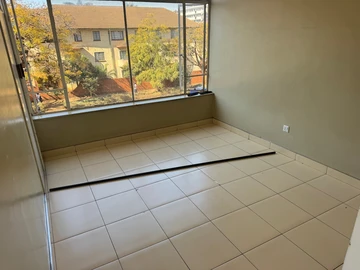 Flat & Apartment