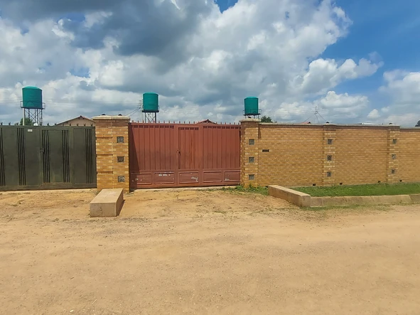 2 Bedroom House