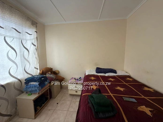 Woodlands – Family Home With 3-Bedroom Cottage For Sale