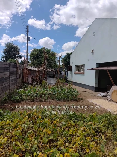 6 bed house for sale in Ruwa, partially complete.   