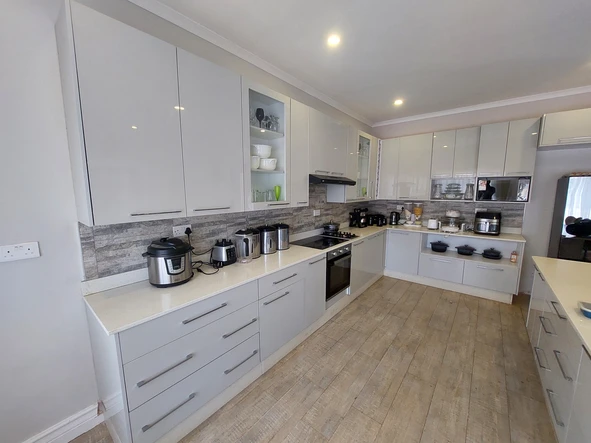 4 Bedroom Townhouse Complex