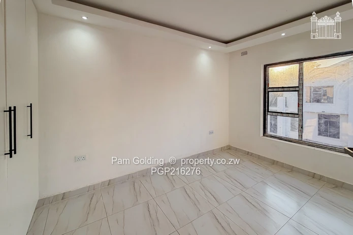 Near Completion Contemporary Duplex Unit in Good Location (Sole Mandate)