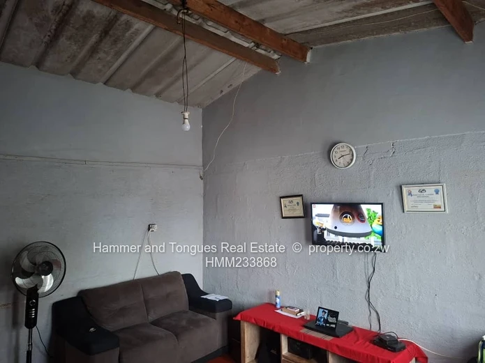 Chitungwiza Unit K Core House For Sale (Sole Mandate)