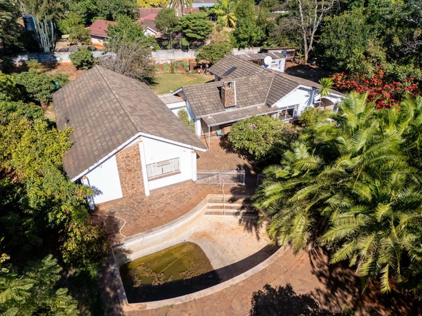 5 Bedroom House