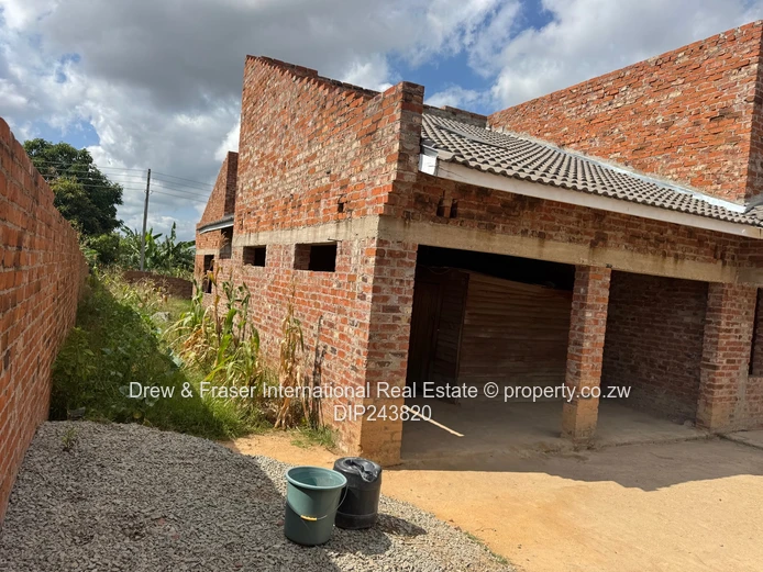 Unfinished 4-Bed House with Deed, Double Garage Zimre Park $75k (Sole Mandate)