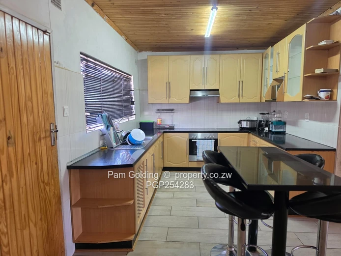 Charming 3-Bed Brick Home with Borehole & Lapa