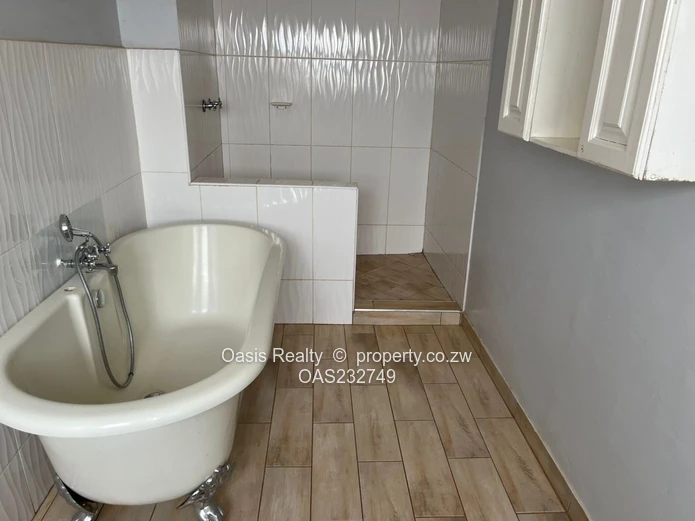 Luxurious Double-Storey Home for Rent – Mount Pleasant Heights