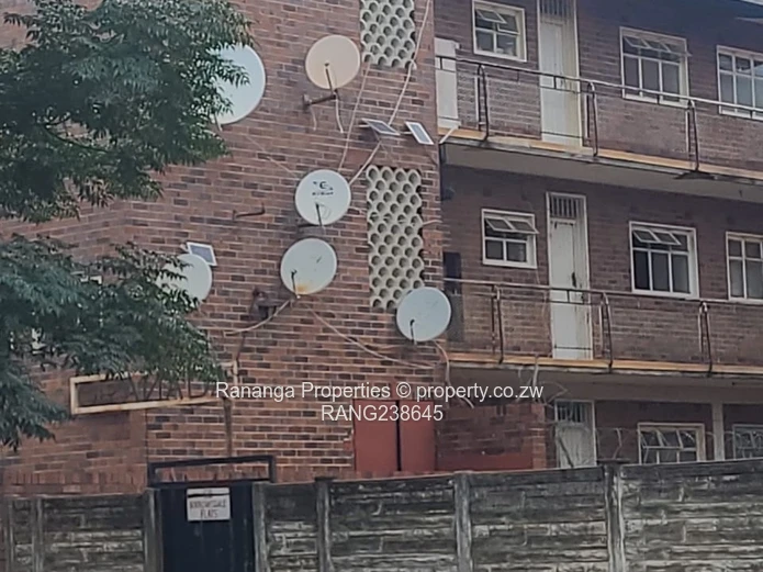 ?? CBD 1-Bedroom Apartment for Sale- Bulawayo