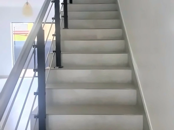 3 Bedroom Flat & Apartment