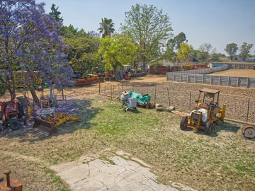 Commercial & Industrial Land