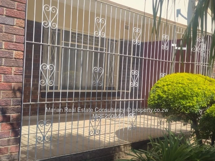 Avondale,2 Bedroom Flat FOR RENT