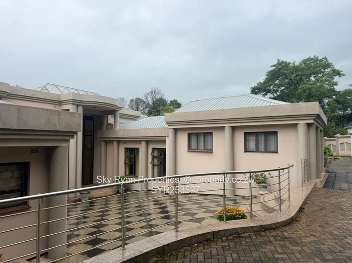 Umwinsdale Luxury Estate For Sale 
