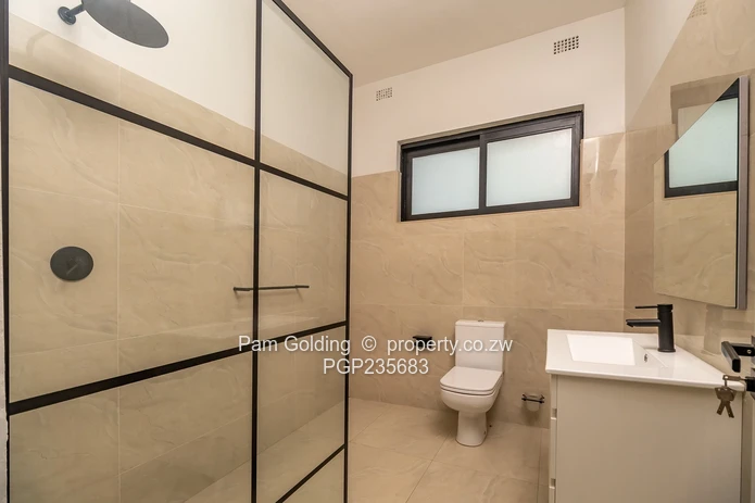 Strathaven Townhouses 